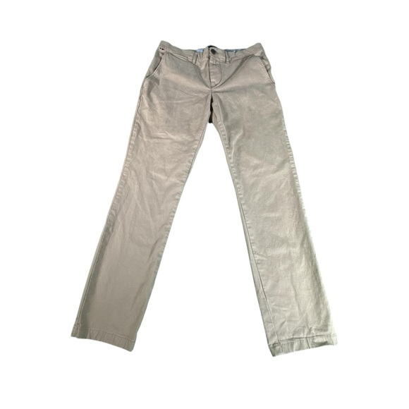 Tommy Hilfiger Men’s Slim Fit Stretch Chino Pants Khaki Beige 31x30 Flat Front - Picture 1 of 11